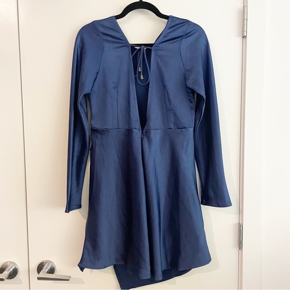 Saints + Secrets Blue Satin Long-sleeved Mini Dress Size Large - Picture 2 of 12